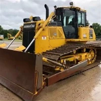 KOMATSU D65 CrawlerDozers
